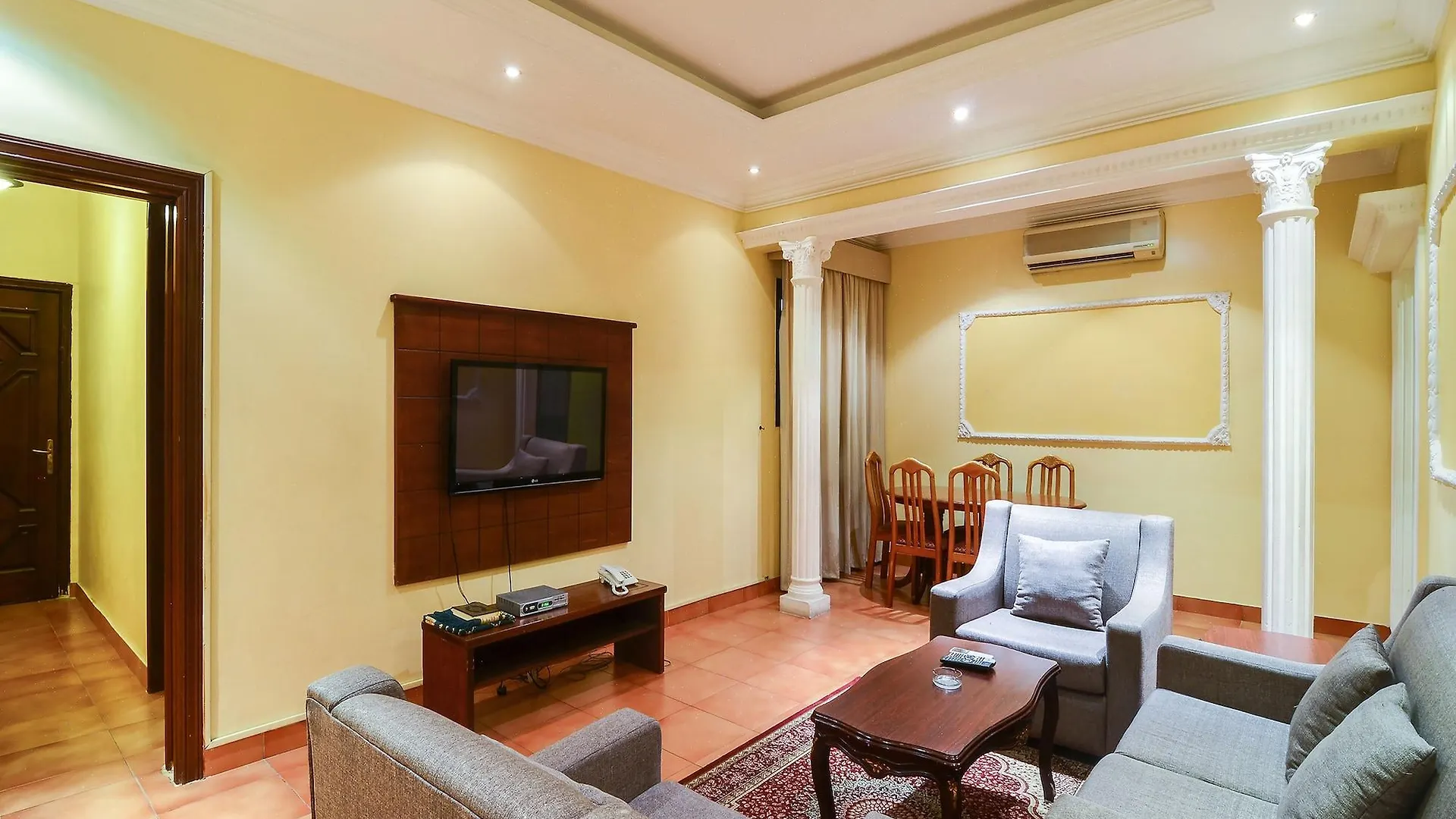 Al Hamra Palace Aparthotel Falastin Джедда Отель