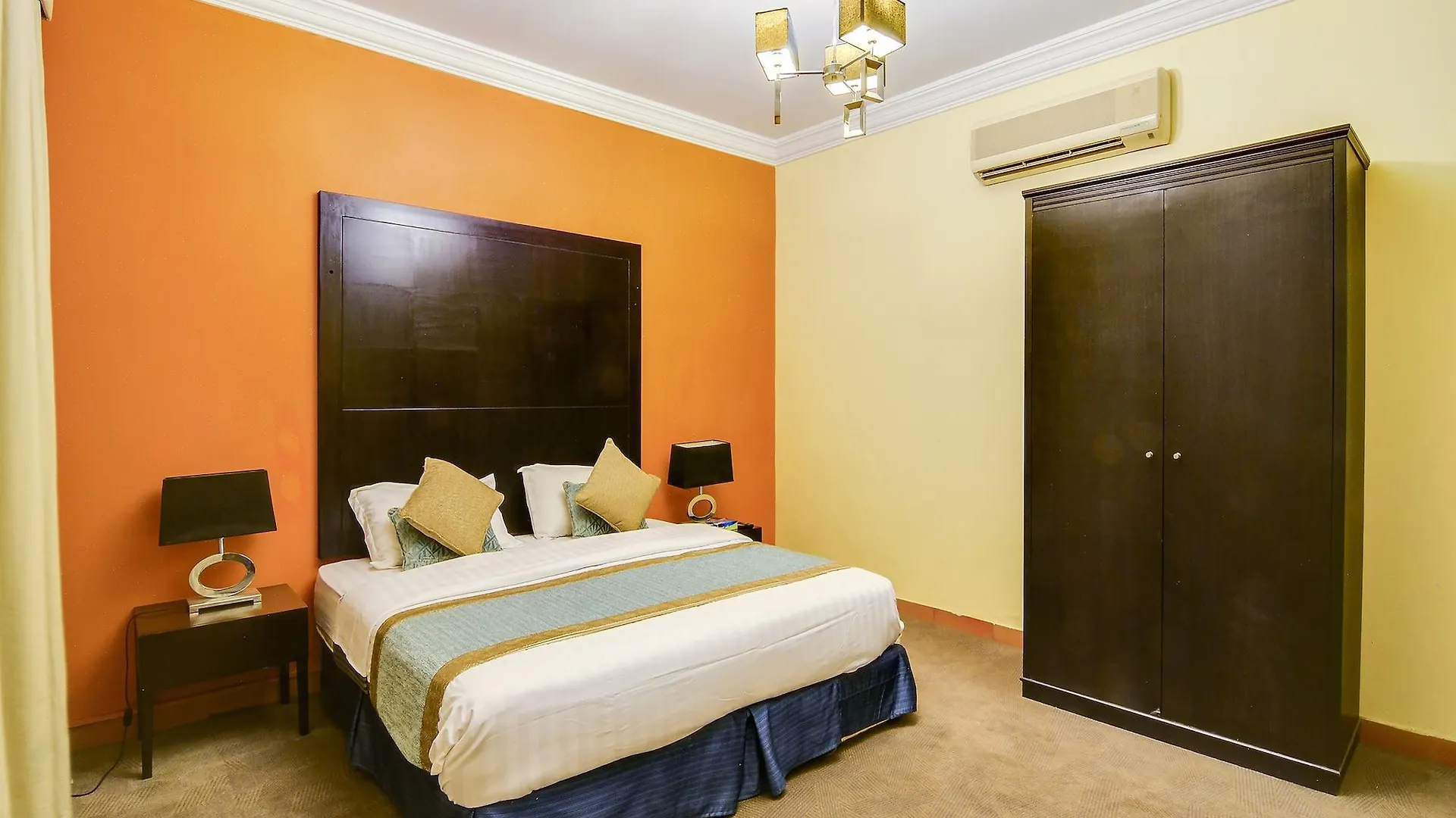 Al Hamra Palace Aparthotel Falastin Джедда