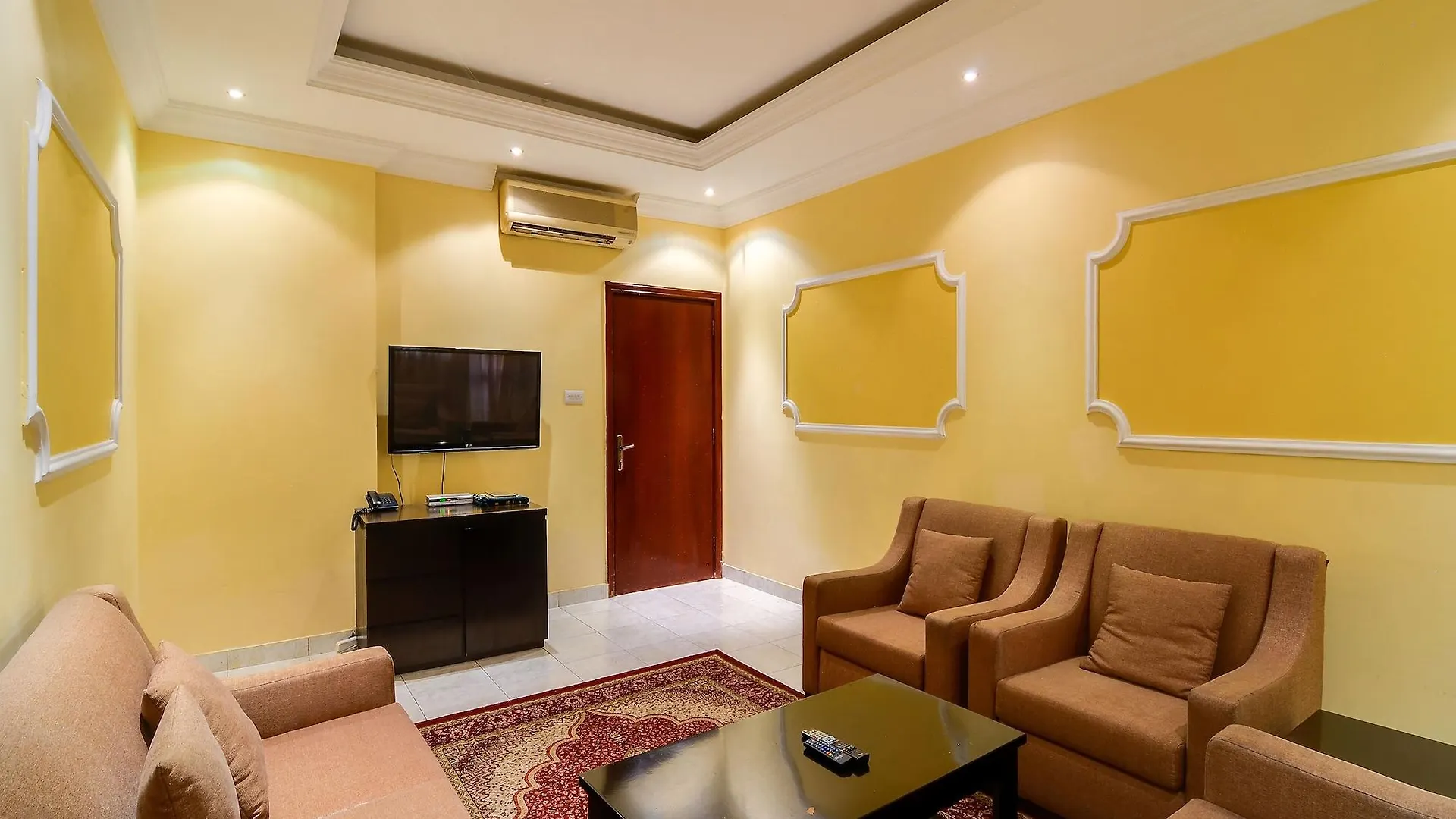 Al Hamra Palace Aparthotel Falastin Джедда Отель