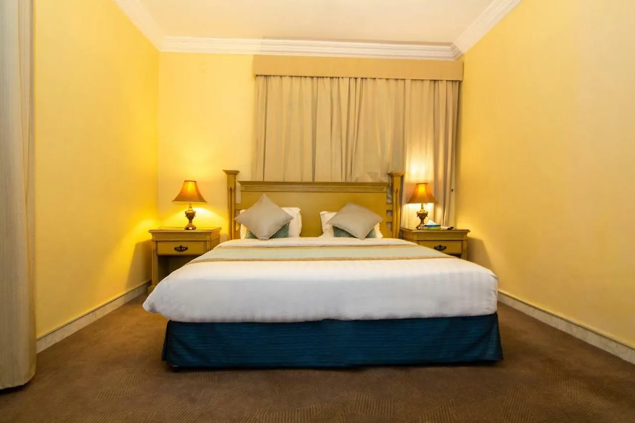 Al Hamra Palace Aparthotel Falastin Джедда Отель